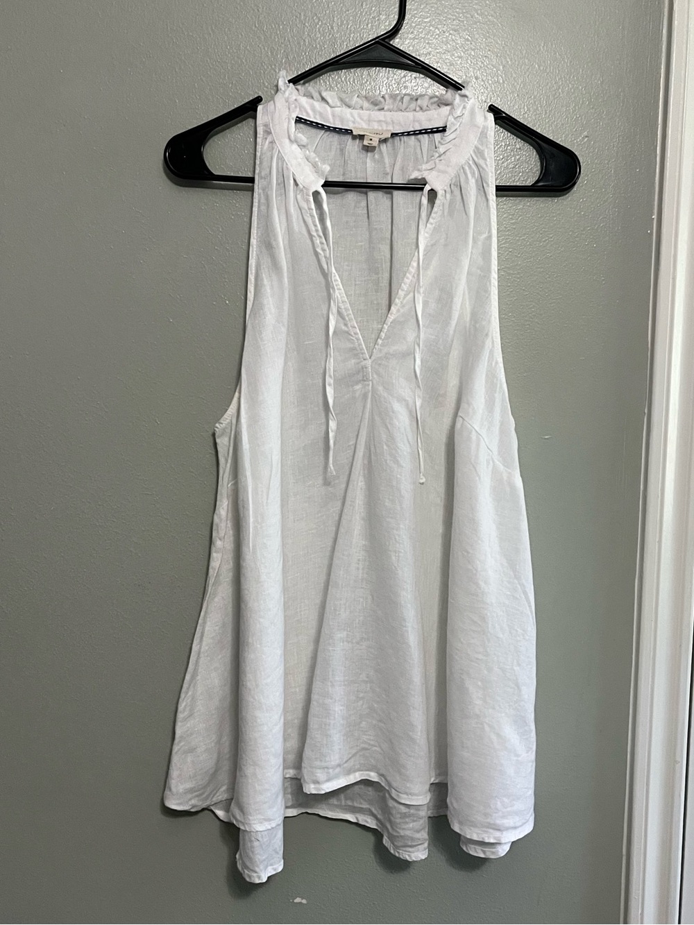 Pilcro White Ruffle-Tie Sleeveless Linen Top